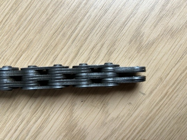 AL544 4 x 4 lacing leaf chain